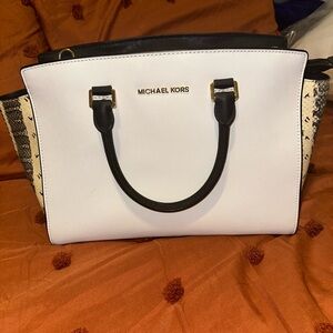Michael Kors bag